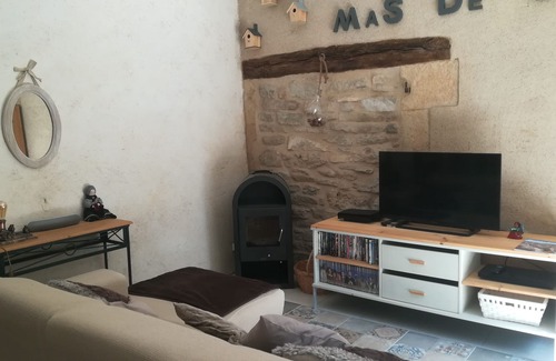 Villeneuve d'Aveyron House | The Girls' House