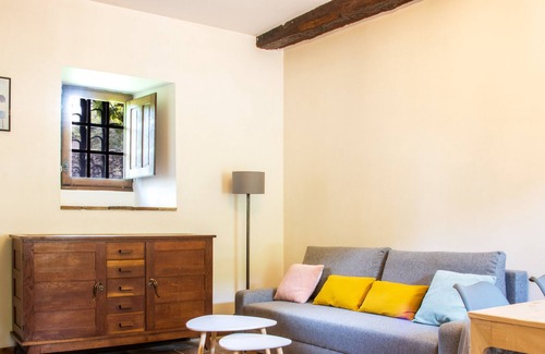 Beruges House | The Gîte of the Abbaye du Pin