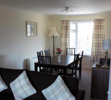 Islay Island House | The Glebe, Am Fasgadh