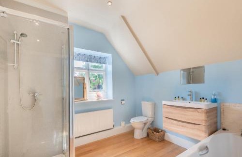 Sleaford House | The Glebe