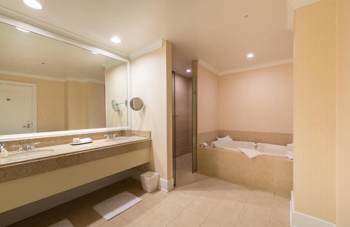 Glenview Hotel | The Glen Club