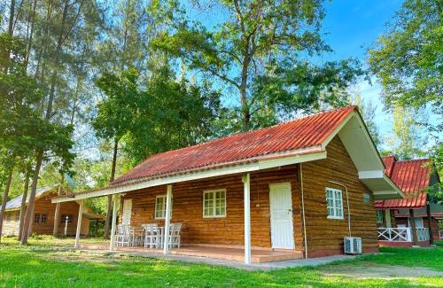 Suan Phueng Resort | The Golden View Resort สวนผึ้ง