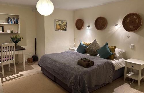 Die Barakke Villa | The Good Earth Farm