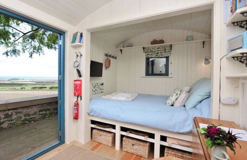 Berwick-upon-Tweed Cabin | The Good Shepherd's Hut; Comfort and peace with panoramic views of the coast.
