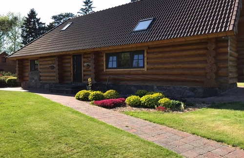 Hara House | The gorgeous log house, that brings out the smile!