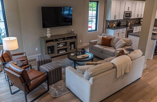 Bowling Green House | "The Graduate" is a carefully curated custom built home steps from downtown Bowling Green
