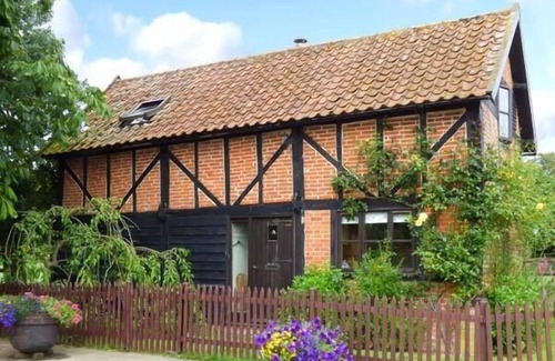 East Dereham Cottage | The Granary