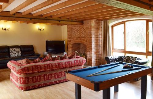 Denstone House | The Granary