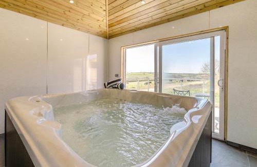 Thelbridge House | The Granary - Uk49090