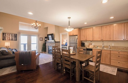Silvercreek Condo | The Granby Mountain Getaway at Base Camp One - Where Adventure Meets Relaxation