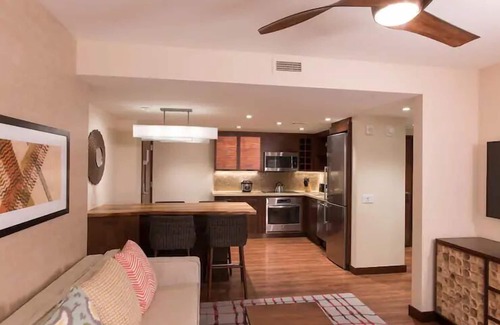 Waikiki House | The Grand Islander, a Hilton Grand Vacations Club - 2 Bedroom - Resort View
