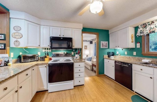 Grand Isle House | The Grand Isle Sunset House