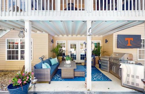 Graysville House | The Great Blue Heron
