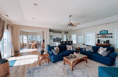 Village of Stump Sound House | "The Great Escape" a 4 bed/2bath home in Village of Stump Sound