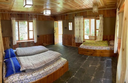 Banjar House | The Great Escape - Tirthan