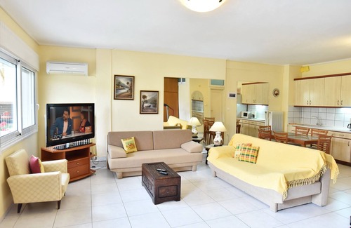 Palaio Tsifliki House | " The Greek Philoxenia"