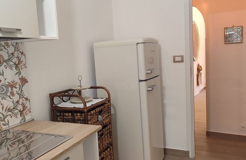 San Nicola l'Arena Apartment | The Green Arch, located in the center of the seaside village of San Nicola l'Arena