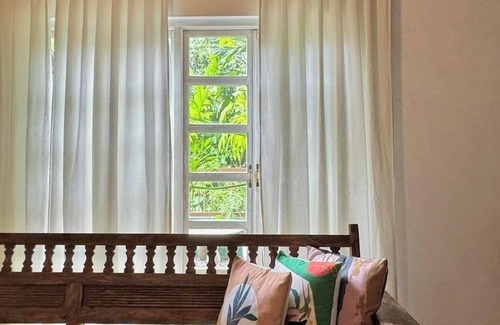 Tagaytay House | The Green Door Heritage Home - Tagaytay - Pet Friendly!