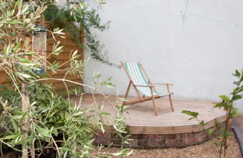 Liverpool Bed & Breakfast | The Green House Guest House