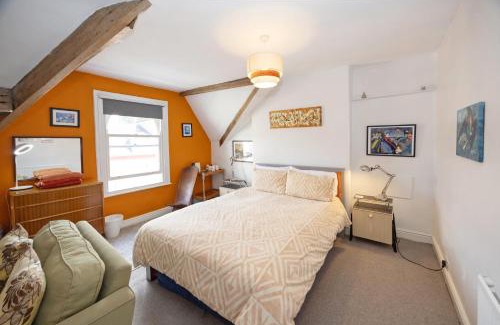 Liverpool Bed & Breakfast | The Green House Guest House