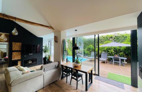 Carvoeira House | The Green Retreat