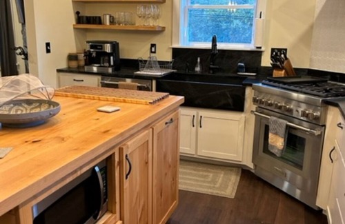 East Burke House | The Greenstone House in Vermont’s Northeast Kingdom!