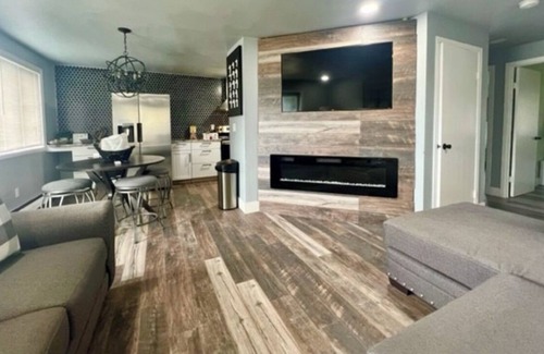 Appleton House | The Grey Goose at Woodmere Estates