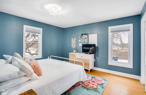 Excelsior House | The Guest House - Carriage House