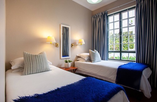 Worcester House | The Habit Self Catering