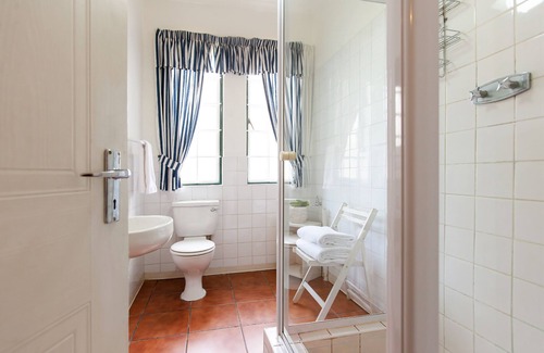 Worcester House | The Habit Self Catering