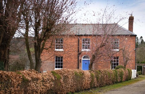 Bucknell Bed & Breakfast | The Hall
