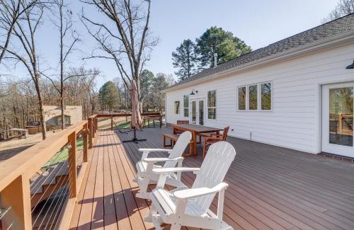 Heber Springs House | The Hamilton Heber Springs Home with Hot Tub!