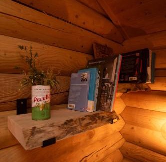 Banavie Apartment | The Happy Cabin Woodland Hideaway by the River