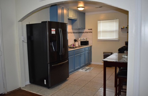 Mount Houston House | The Happy Hyde Away-Peaceful & Quite Cozy Home!