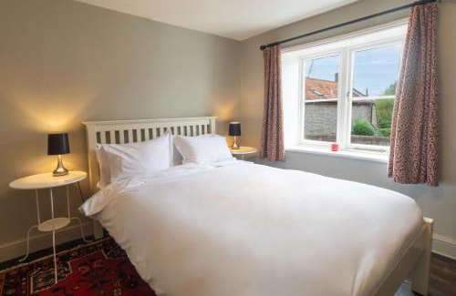Cley next the Sea Bed & Breakfast | The Harnser, Cley