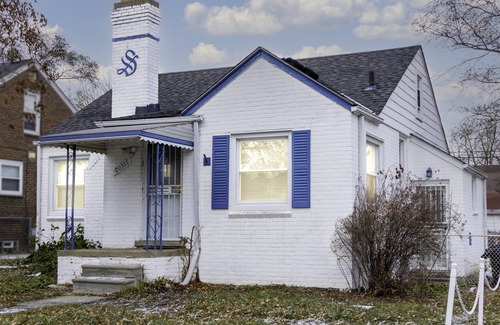 Harper Woods House | The Harperwood's Haven