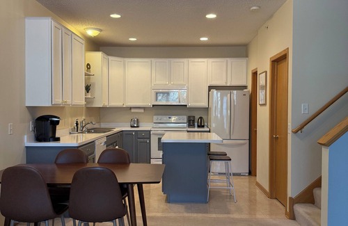 Plymouth House | The Haven 2-Bedroom Townhome