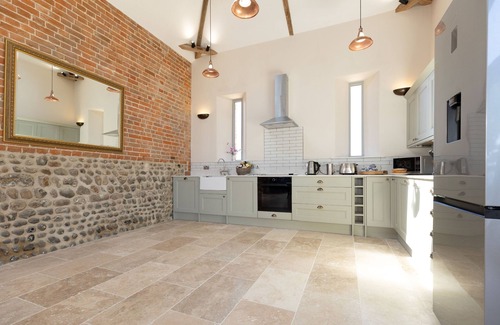 Aldborough House | The Hay Loft - Luxury Barn Conversion, beautiful rural countryside setting