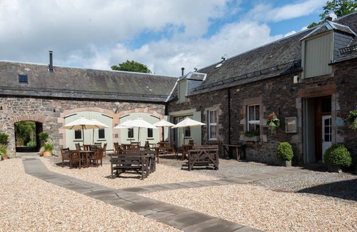 Peebles Cottage | The Hayloft, Kailzie - sleeping 2 guests in one bedroom