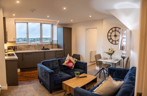 Kirkheaton Apartment | The Hayy Stay at DealHouse