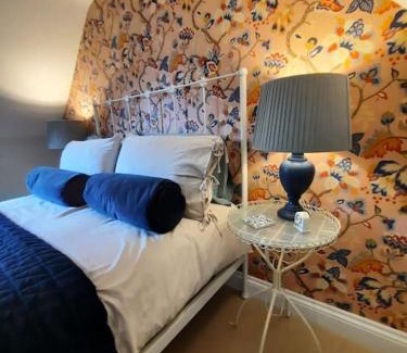 Diddlebury Apartment | The Hen Den