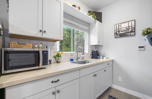 F. Q. Story House | The Hen House: Enchanted Casita Near Downtown Phoenix