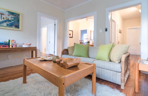 Downtown West Palm Beach Apartment | The Hideaway, a cozy historic cottage tucked away in the heart of downtown WPB!