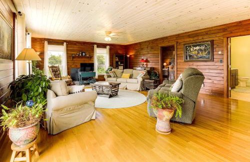 Jonesport House | The Hideaway in Downeast Maine Walk to Ocean