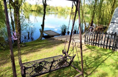 Beckingham Other | The Hideaway Pod