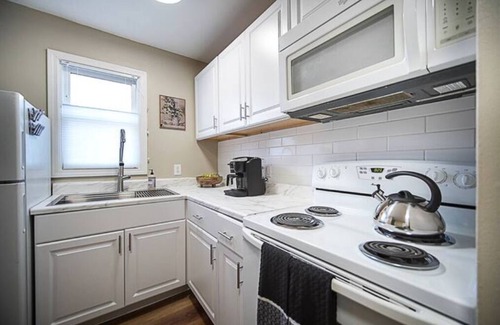 Hinesburg Apartment | The Hideaway