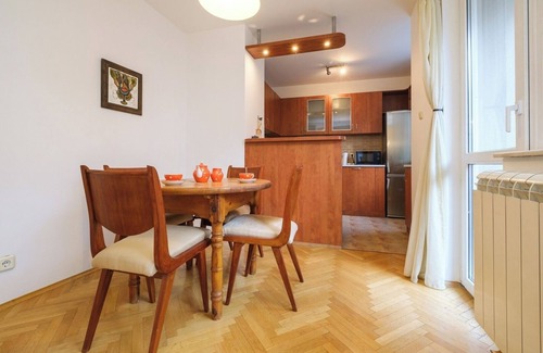 Plovdiv Center House | The Hill House Free Private Garage