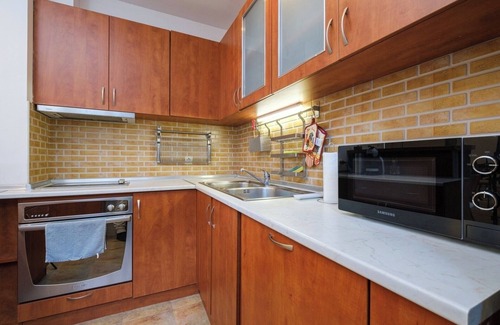 Plovdiv Center House | The Hill House Free Private Garage