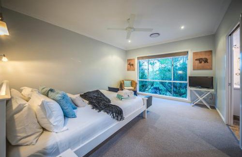 Mount Tamborine House | The Hillside Retreat