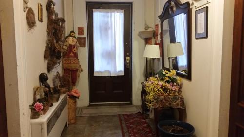 Mill River House | The Historic Mansion